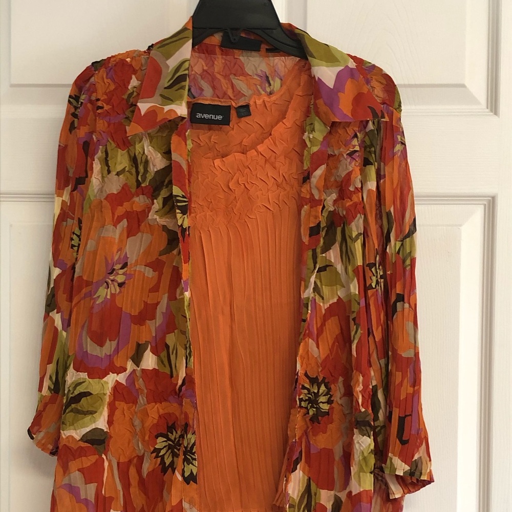 2pc Avenue shirt set